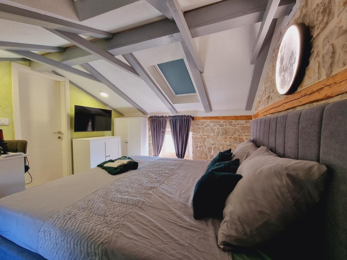 Vela & Vega Apartamento Višnjan Exterior foto