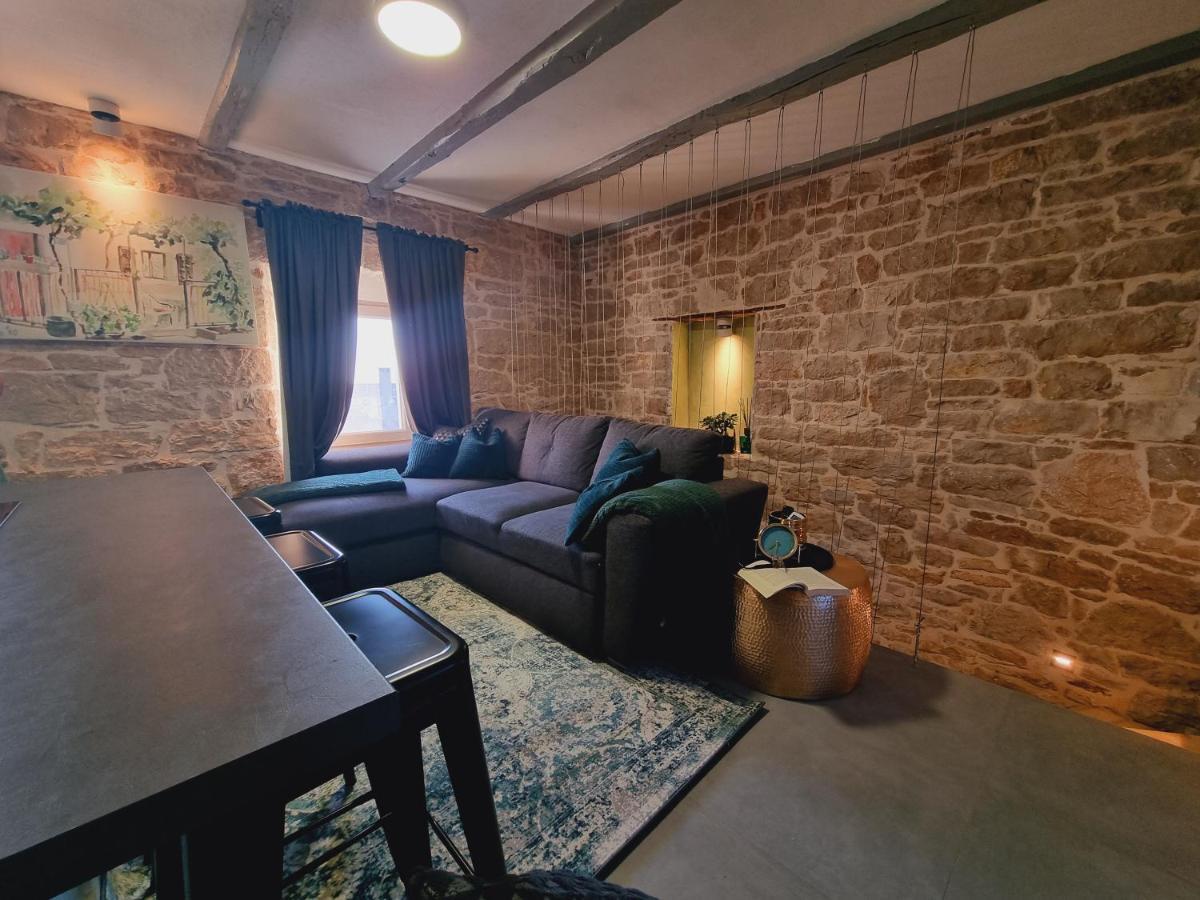 Vela & Vega Apartamento Višnjan Exterior foto